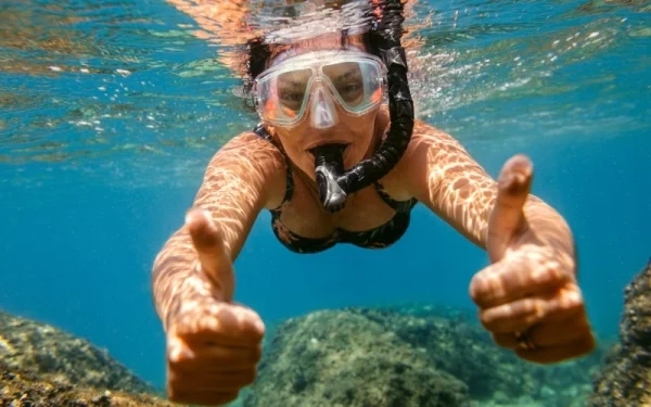 Snorkeling a Isola Bella: un’immersione tra i colori del mare